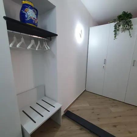 La Casa Di Ia فيرناتْسا