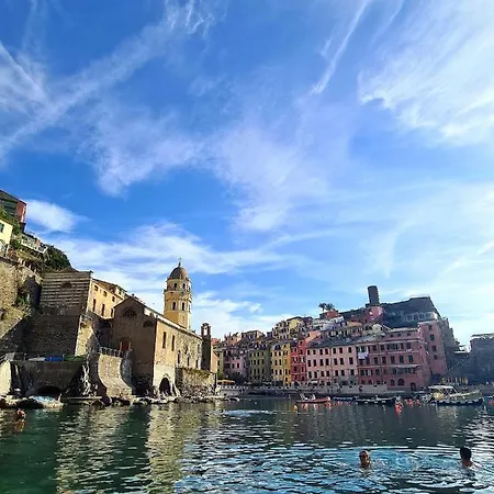 La Casa Di Ia Apartment *